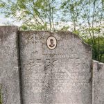 Споменик Велисаву Зириковићу на Лазовића гробљу у Дражиновићима, Јежевица (фото Бојан Радојичић)