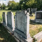 Споменик Миловану Милосављевићу на Мићанском гробљу у Дражиновићима, Јежевица (фото Бојан Радојичић)