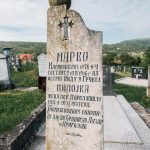 Споменик Марку Марковићу на Вучићевића гробљу у Дражиновићима, Јежевица (фото Бојан Радојичић)
