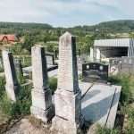 Споменик Миловану Вучићевићу на Вучићевића гробљу у Дражиновићима, Јежевица (фото Бојан Радојичић)