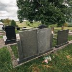 Споменик Илији Маслаћу на гробљу у Мађеру, Јежевица (фото Бојан Радојичић)