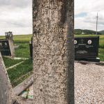 Споменик Млађену Божовићу на гробљу у Мађеру, Јежевица (фото Бојан Радојичић)