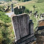 Споменик Бранисаву Божовићу на гробљу у Лопашу (фото Бојан Радојичић)
