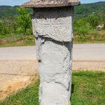 Крајпуташ Милисаву Танасијевићу на потесу Стране у Лопашу (фото Бојан Радојичић)