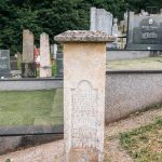 Споменик Милошу Томићу на гробљу у Мршељима (фото Бојан Радојичић)