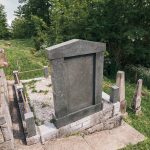 Споменик Ранисаву Бонџулићу на гробљу у Отњу (фото Бојан Радојичић)
