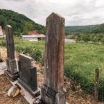 Споменик Алексију Тошићу на Миљаковачком гробљу у Отњу (фото Бојан Радојичић)