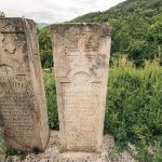 Споменик Јакову Пејовићу на гробљу у Папратишту (фото Бојан Радојичић)