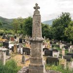 Споменик Вељку, Ивану и Милану Јаковљевићима на гробљу у Папратишту (фото Бојан Радојичић)