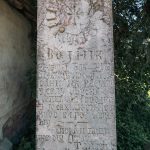 Крајпуташ Михаилу Маслару у Пилатовићима (фото Бојан Радојичић)