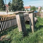 Крајпуташ Радосаву Павловићу у Пилатовићима (фото Бојан Радојичић)