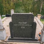 Споменик Радомиру Лучићу на гробљу у Пријановићима (фото Бојан Радојичић)