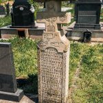 Споменик Миленку, Милији и Благоју Мајсторовићима на гробљу у Прилипцу (фото Бојан Радојичић)