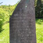 Споменик Светозару Маркићевићу крај Богородичне цркве у Прилипцу (фото Бојан Радојичић)