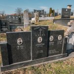 Споменик Драгославу Кораћу на Коначина гробљу у Расној (фото Бојан Радојичић)