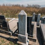 Споменик Обраду Ршумовићу на Коначина гробљу у Расној (фото Бојан Радојичић)