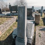 Споменик Велимиру Кораћу на гробљу Милаве у Расној (фото Бојан Радојичић)