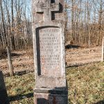 Споменик Миладину Лукићу на гробљу на потесу Шеварице у Расној (фото Бојан Радојичић)