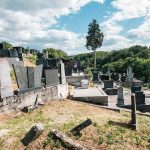 Гробље у Средњој Добрињи (фото Бојан Радојичић)