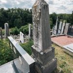 Споменик Сретену М. Крсмановићу на гробљу у Средњој Добрињи (фото Бојан Радојичић)
