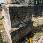 Споменик Сретену М. Крсмановићу на гробљу у Средњој Добрињи (фото Бојан Радојичић)