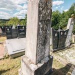 Споменик Сретену М. Крсмановићу на гробљу у Средњој Добрињи (фото Бојан Радојичић)