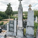 Споменик Василију М. Крсмановићу на гробљу у Средњој Добрињи (фото Бојан Радојичић)