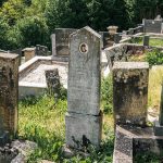 Споменик Сретену Јањићу на гробљу у Средњој Добрињи (фото Бојан Радојичић)