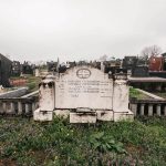 Споменик Синиши Стевановићу на Старом варошком гробљу у Пожеги (фото Бојан Радојичић)