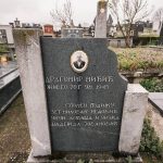 Споменик Драгомиру Мићићу на Старом варошком гробљу у Пожеги (фото Бојан Радојичић)