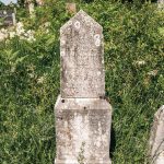 Споменик Веселину Јевтовићу на гробљу на потесу Јељенци у Тометином Пољу (фото Бојан Радојичић)