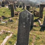 Споменик Велибору Илићу на Тврдићком гробљу (фото Бојан Радојичић)