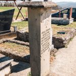 Споменик Ивку Рађеновићу на Ђокића гробљу у Врањанима (фото Бојан Радојичић)