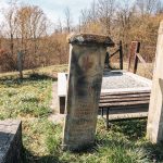 Стари споменик Јовиши Лазаревићу на Лазаревића гробљу у Врањанима (фото Бојан Радојичић)
