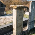Споменик Аћиму Лазаревићу на Лазаревића гробљу у Врањанима (фото Бојан Радојичић)