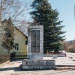 Спомен чесма код школе у Здравчићима (фото Бојан Радојичић)