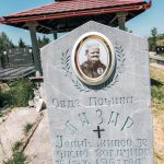 Споменик Лазару Јелићу на Зорића гробљу у Божетићима (фото Бојан Радојичић)