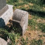 Споменик Милосаву Мрвићу на гробљу у Сеништима, Драглица (фото Бојан Радојичић)