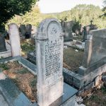 Споменик Саву и Милуну Мутавџићима на гробљу у Сеништима, Драглица (фото Бојан Радојичић)