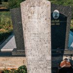 Споменик Лазару Топаловићу на гробљу у Доњем Трудову, Јасеново (фото Бојан Радојичић)