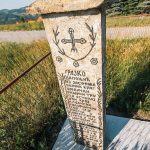 Крајпуташ Рајку Шапоњићу у Јасенову (фото Бојан Радојичић)