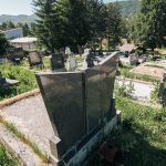 Споменик Владу Лековићу на гробљу на потесу Бјелин у Радоињи (фото Бојан Радојичић)