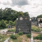 Гробље код Цркве Свете Тројице у Бистрици (фото Бојан Радојичић)