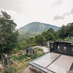 Гробље код Цркве Свете Тројице у Бистрици (фото Бојан Радојичић)