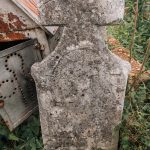 Споменик Јеврему Главоњићу на гробљу код Цркве Свете Тројице у Бистрици (фото Бојан Радојичић)