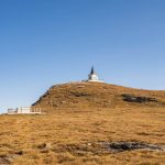 Спомен капела и костурница на Кајмакчалану (фото Бојан Радојичић)