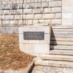 Маузолеј на острву Видо (фото Бојан Радојичић)