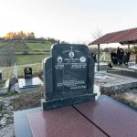 Споменик Раденку Пурићу на Пурића гробљу у Радијевићима, Акмачићи (фото Бојан Радојичић)