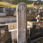 Споменик Гвоздену Дробњаку на гробљу у Доњој Белој Реци (фото Бојан Радојичић)