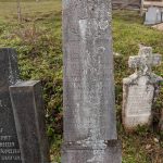 Споменик браћи Виторовићима на гробљу у Доњој Белој Реци (фото Бојан Радојичић)